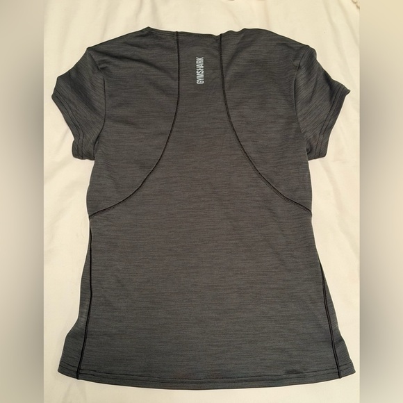 Gymshark Charcoal Short Sleeve Tee - Picture 2 of 4